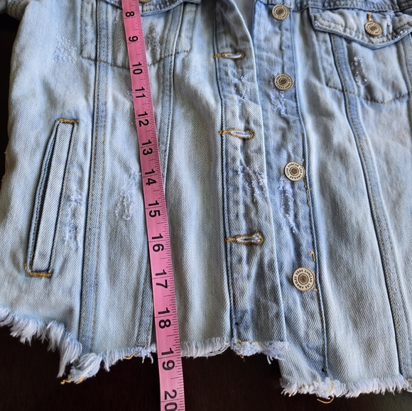 KanCan Los Angeles Distressed Raw Hem Denim Jacket - XS - Picture 4 of 6